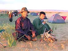 Zentralasien, Mongolei: Erlebnisreise mit Jeep, Pferd und Kamel - Lager in der Gobi